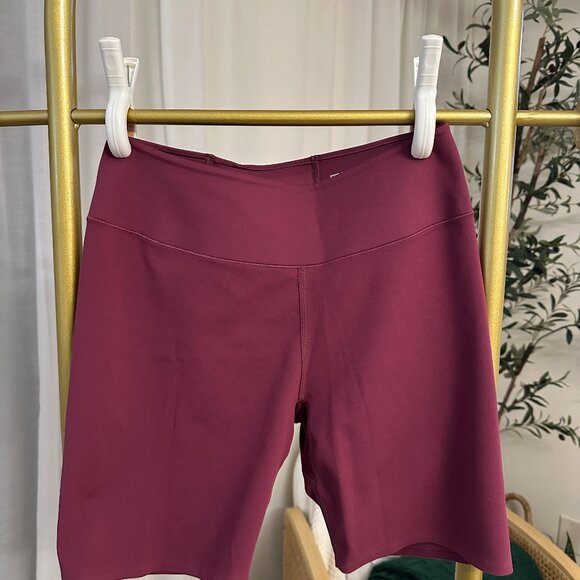 Uniqlo AIRism Bike Shorts - Picture 1 of 3